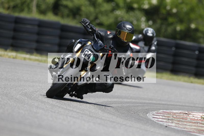 /15 13.05.2025 Max Racing ADR/Gruppe gruen/64